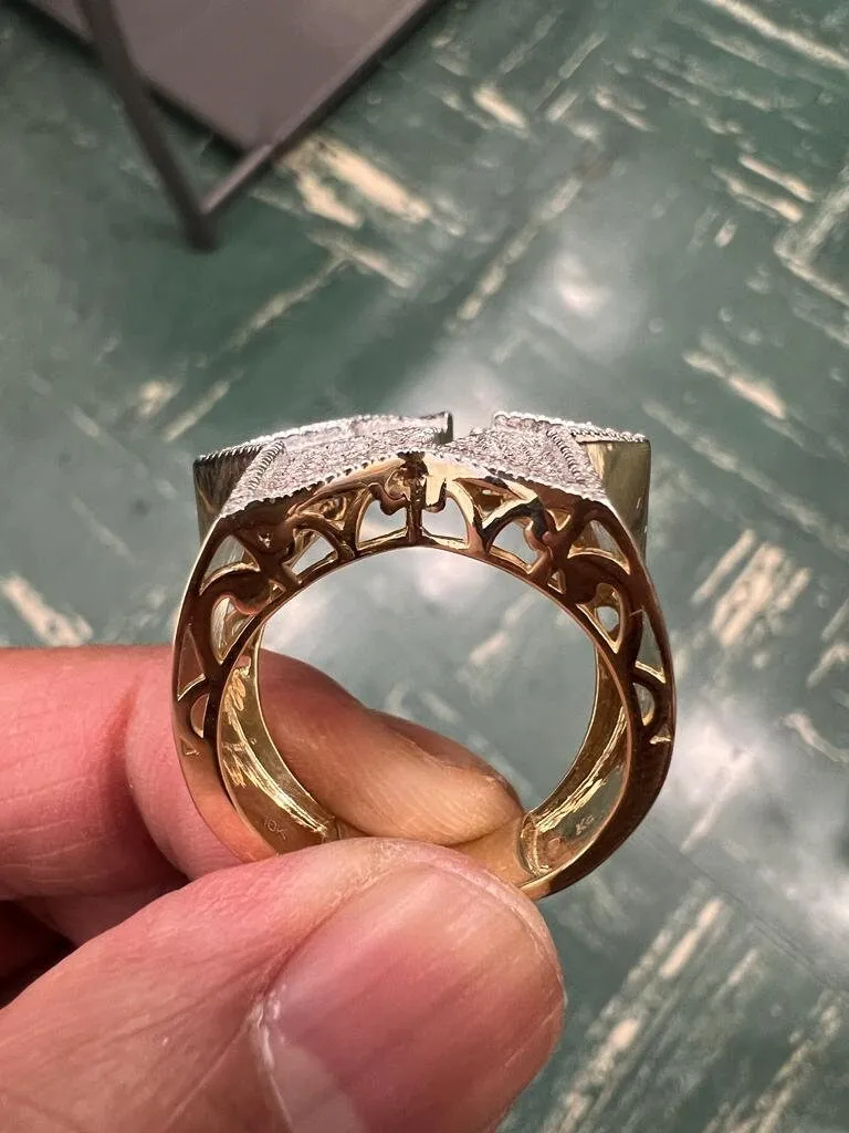 0.46Ct Diamond Star Ring, Mens 10k Yellow Gold Starburst Ring, Iced Out Star Ring, Unisex Ring 8.62 Grams, Pinky Ring, Mens Hip Hop Ring