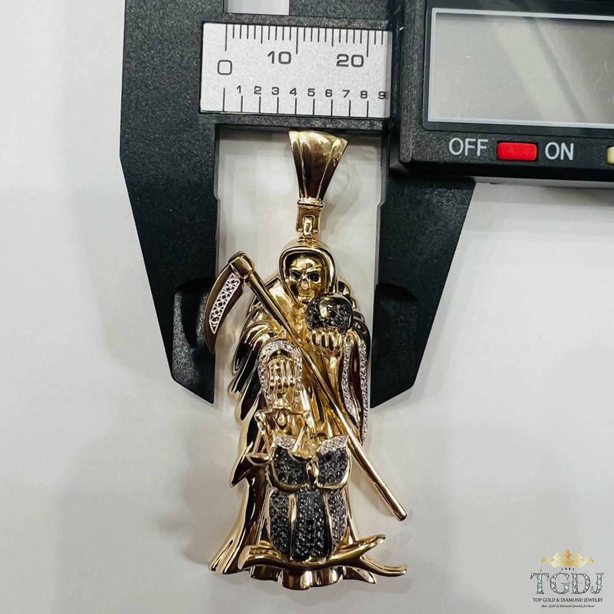 10k Yellow Gold Diamond Santa Muerte Grim Reaper 0.20ct Diamond Pendant, Holy Death Santa Muerte, Gold Santa Muerte- Custom jewelry