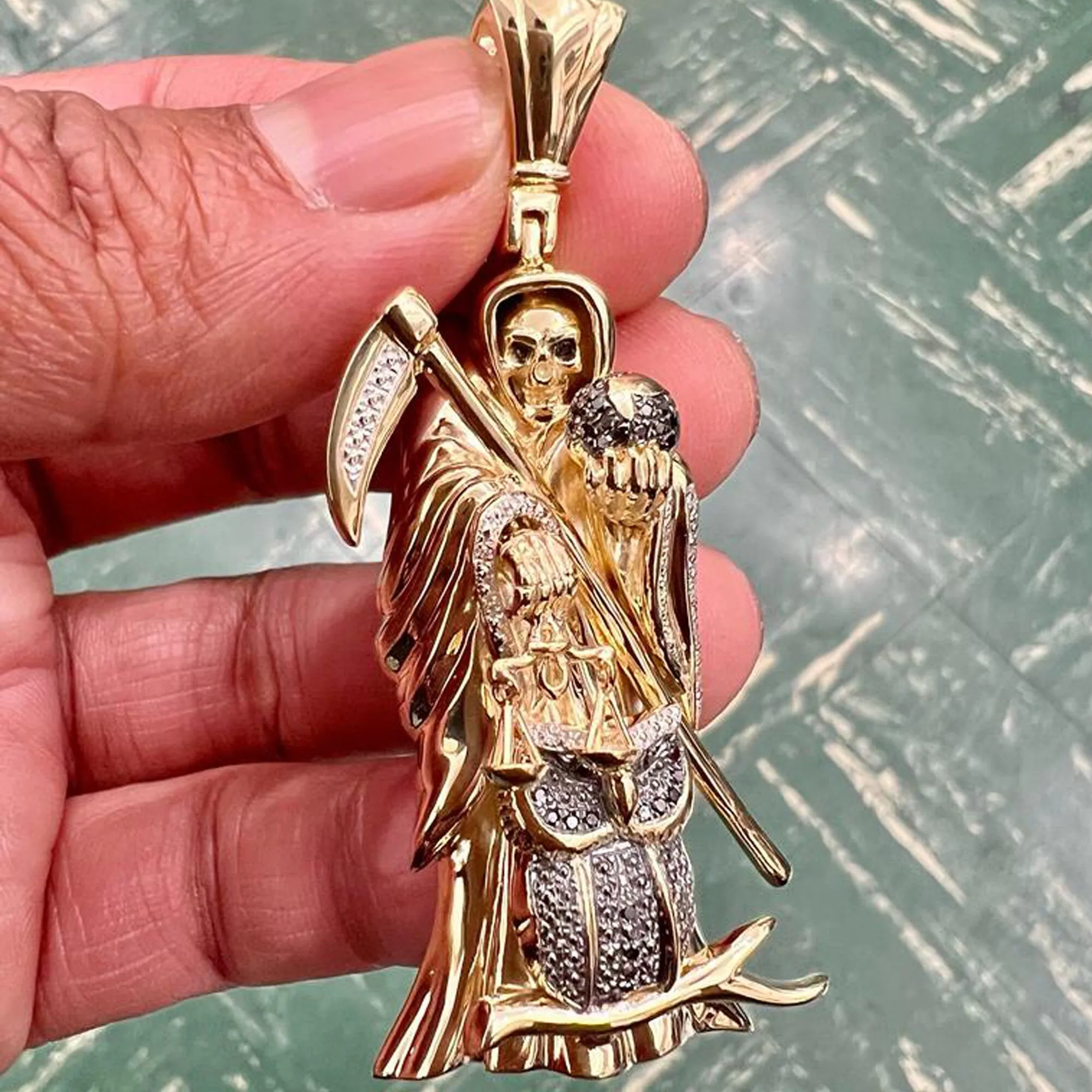 10k Yellow Gold Diamond Santa Muerte Grim Reaper 0.20ct Diamond Pendant, Holy Death Santa Muerte, Gold Santa Muerte- Custom jewelry