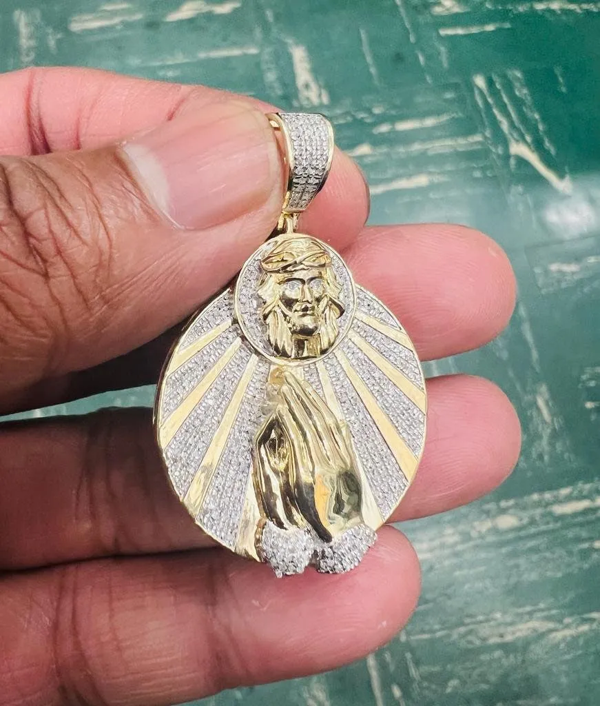 10K Yellow Gold Jesus Head with Praying Hands Medallion Diamond Pendant 0.48 CT, Men Medallion Cross Crucifix Jesus Christ Pendant Charm