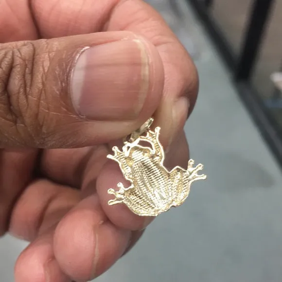 14K Yellow Gold Frog Pendant