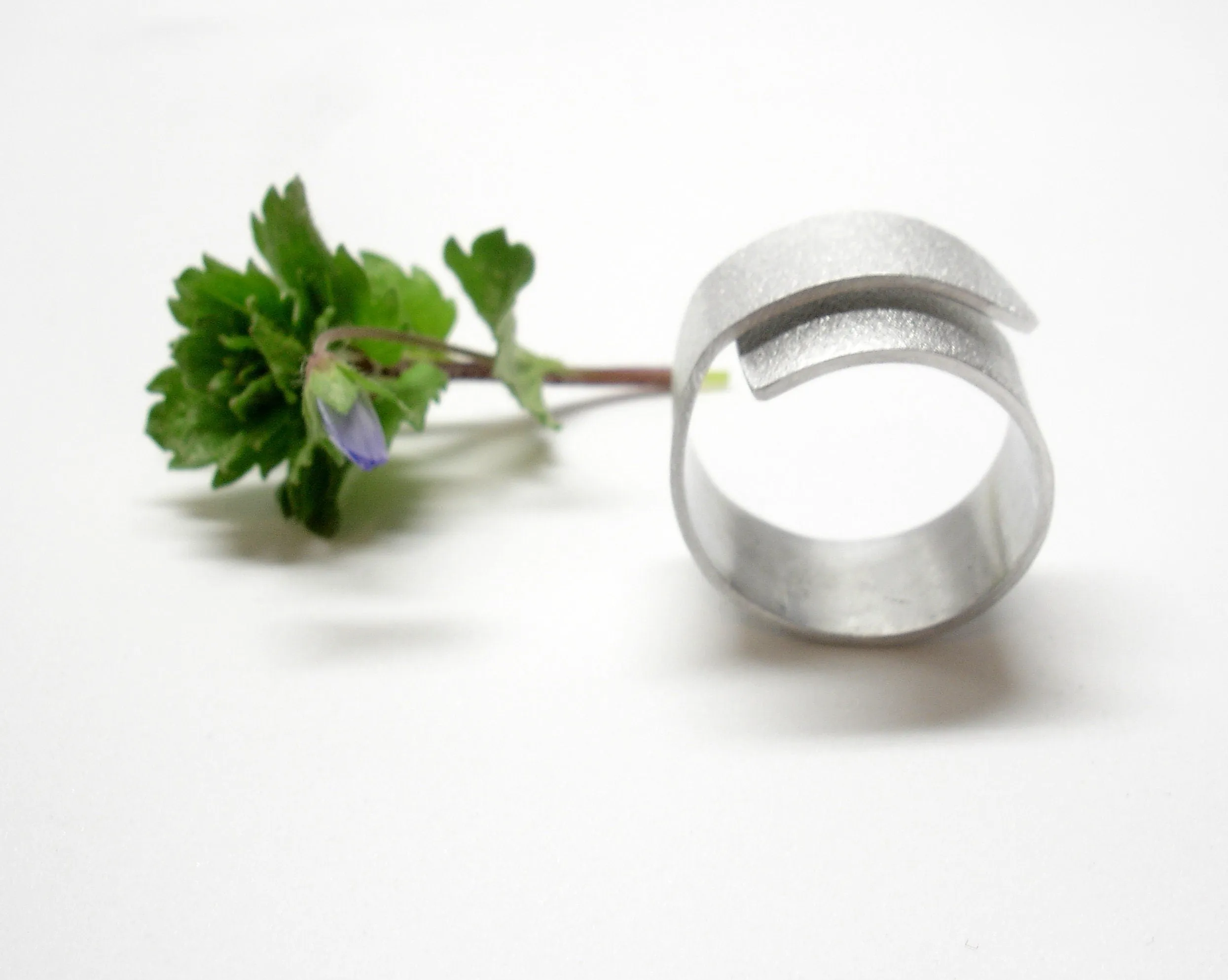Aluminium ring for woman. Wide band ring. Statement ring. Contemporary jewelry. Aluminium jewelry