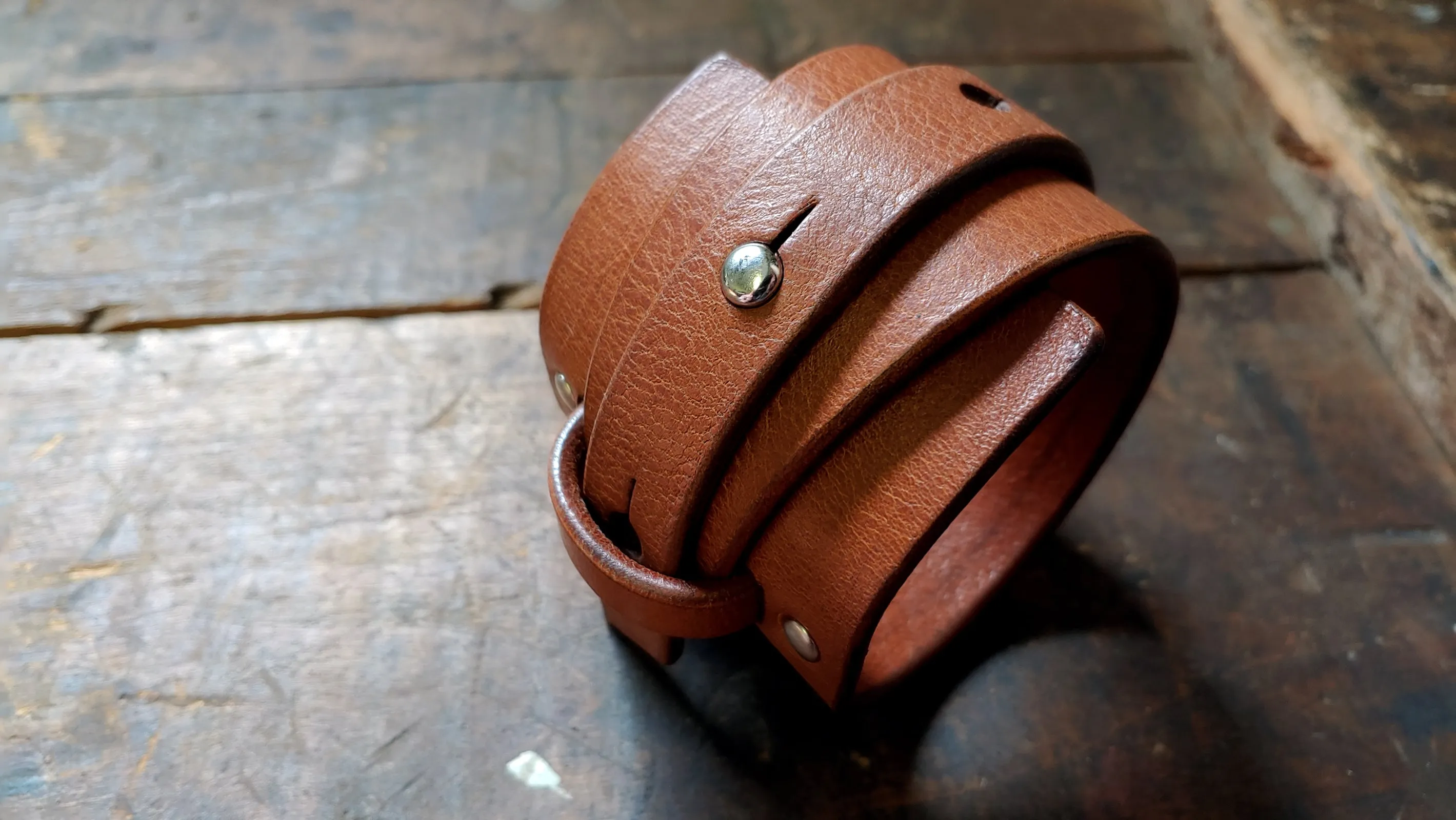 Averey WIDE Wrist Wrap Leather Cuff Bracelet- SS1082-W