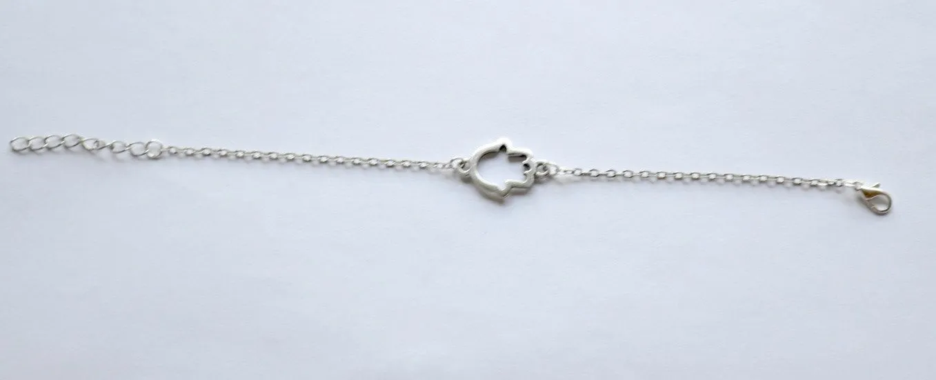 stainless steel chain bracelet with a silver plated hamsa charm for women